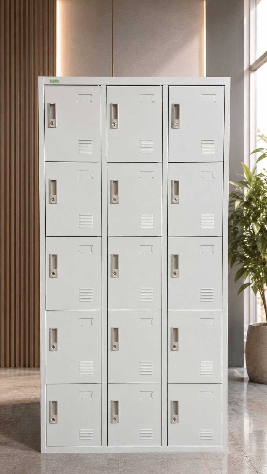 LOCKER 15 PINTU